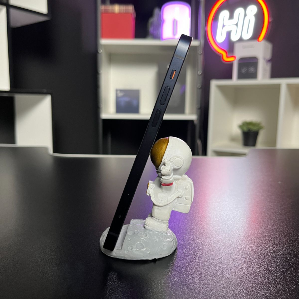 Trade in Apple iPhone 12 256Gb Black IMEI: 7765