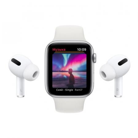 Apple Watch Nike SE (2020), 44 мм корпус из алюминия цвета «серый космос», спортивный ремешок Nike цвета «антрацитовый/чёрный»